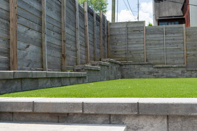 Inspiration for a contemporary landscaping in Nashville.