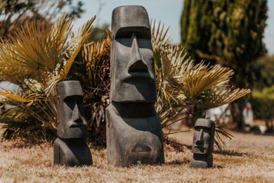 Statue Moai en pierre naturelle