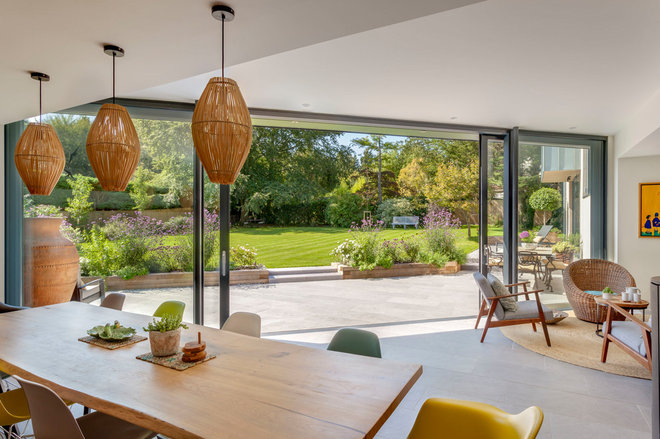 Contemporary by Penton Architects