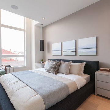 Master Bedroom - Contemporary