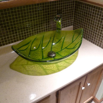 Leaf Bathroom