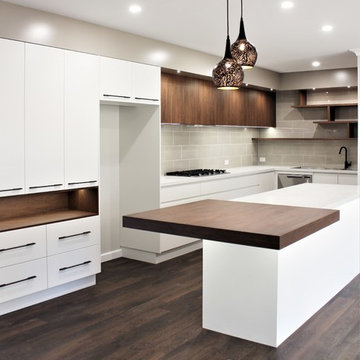 Family kitchen Central Albury