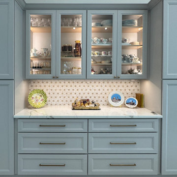 Graceful Living, Together - Butler’s Pantry Wall, Light Gray Shaker, Brass Pulls