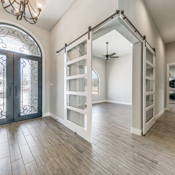 Hill-Co. Spanish: 4,289 ft², 3 BR/3.5 BA/1 ST