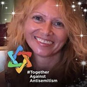 Simone Smith's photo