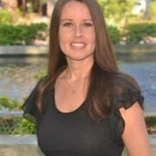 April Hughes Godbolts billede