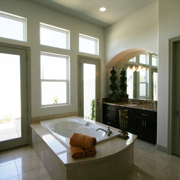Italian Renaissance Courtyard Villa | Grand Islands at Seven Oaks, Bakersfield