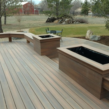 FiberOn Custom Deck w/Built Ins