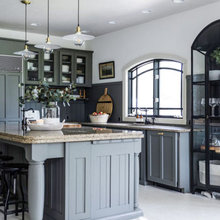 Kitchens -- Remodeling old granite