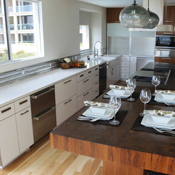 Modern Seaside Kitchen