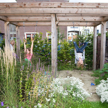 Beach garden in the middle of a new development