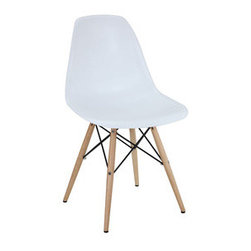 Mid-Century Slope Chair in White - Dining Chairs