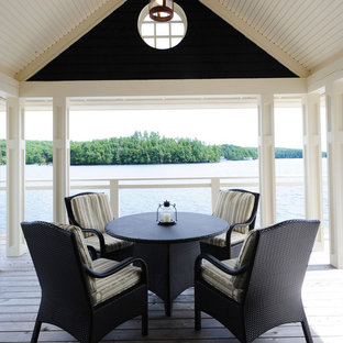 Perfect Family Boathouse