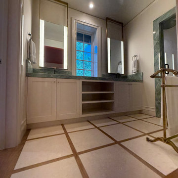 Polo Club - Suite Bath, Stone & Brass