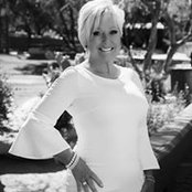 Donna Hunter's photo