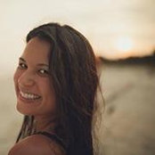 Abbey Paks foto