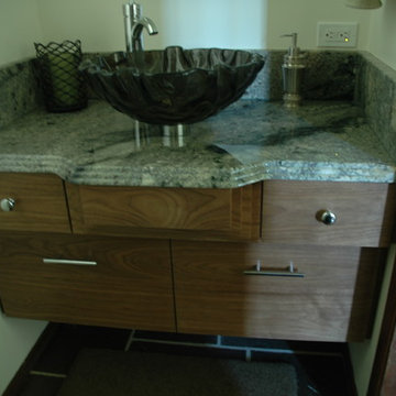 Kitchens, Cabinets and Vanities