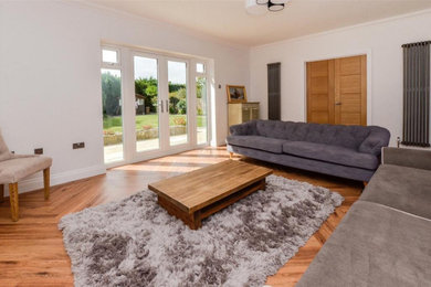 Design ideas for a modern living room in Dorset.