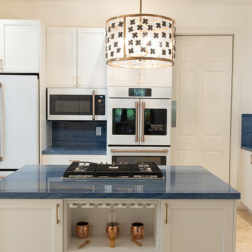 Traditional Kitchen Remodel Done With Painted White Shaker Door