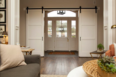 Cottage entryway photo in Portland