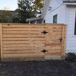 Cottage Wood Fence - Horizontal - Home Fencing And Gates