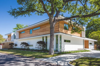 Modern exterior home idea in Dallas