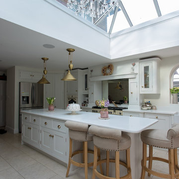 WHITE SHAKER KITCHEN IN BALDOCK