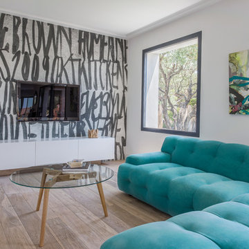 Contemporary Living Room
