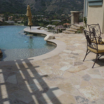 Disappearing Edge pool