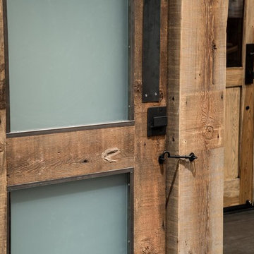 SW Bend Lodge - Barnwood Doors