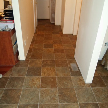 Kitchen Sheet Vinyl tile look Tarkett