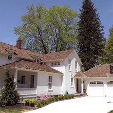 Backyard Farmhouse