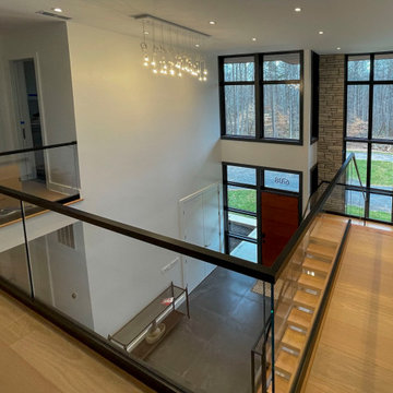 Project #98 | Modern Mono-beam Staircase with Glass Railing