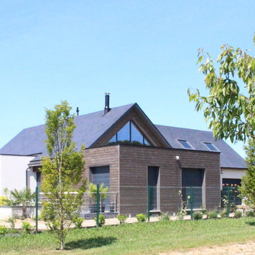 Maison d'architecte en milieu pavillonaire