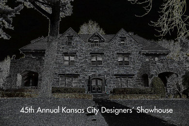 Home design - traditional home design idea in Kansas City