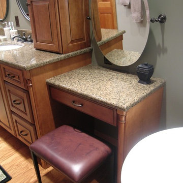 Medallion Bathroom: Brookhill Maple - Harvest Bronze