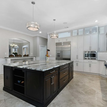 Spacious Transitional Kitchen