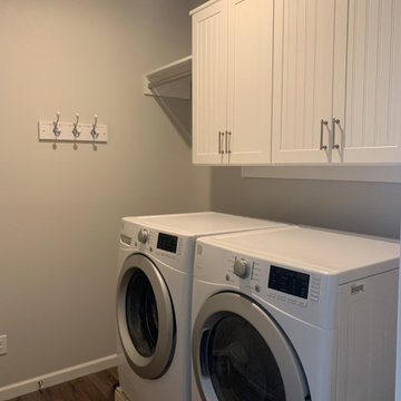 Small but Functional Laundry Room