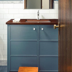 Birmingham, MI &ndash; Traditional &ndash; Peruvian Walnut Vanity Top - Vanity Tops And Side Splashes