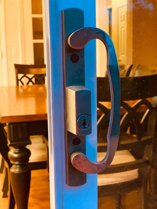 Can I replace this sliding door handle?