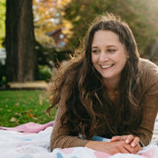 Julie Simmons's photo