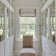 Master Bedroom Walk in Closet