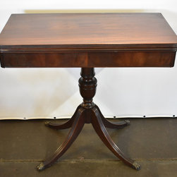 May 25th Estate Antique Auction - Coffee And Accent Tables
