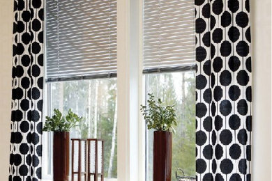 Example of a dining room design in Other