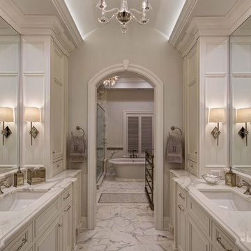Historic Chicago Master Bath Revitalized