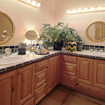 ADOBES DEL BOSQUE