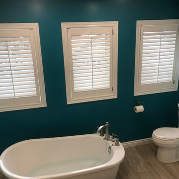 Royal rd  en suite bath