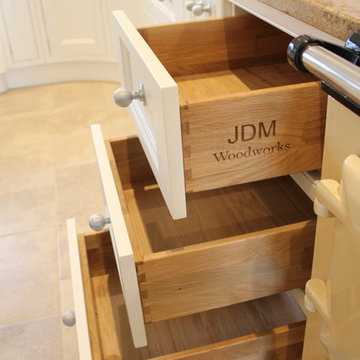 Traditional In-Frame Kitchen