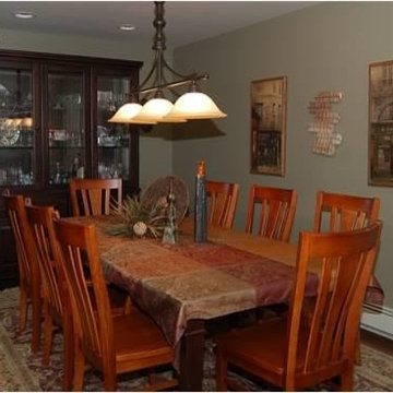 Transitional, Open Concept Living