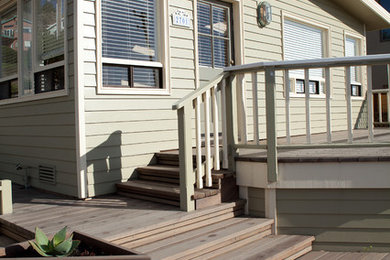 Example of a trendy deck design in San Luis Obispo